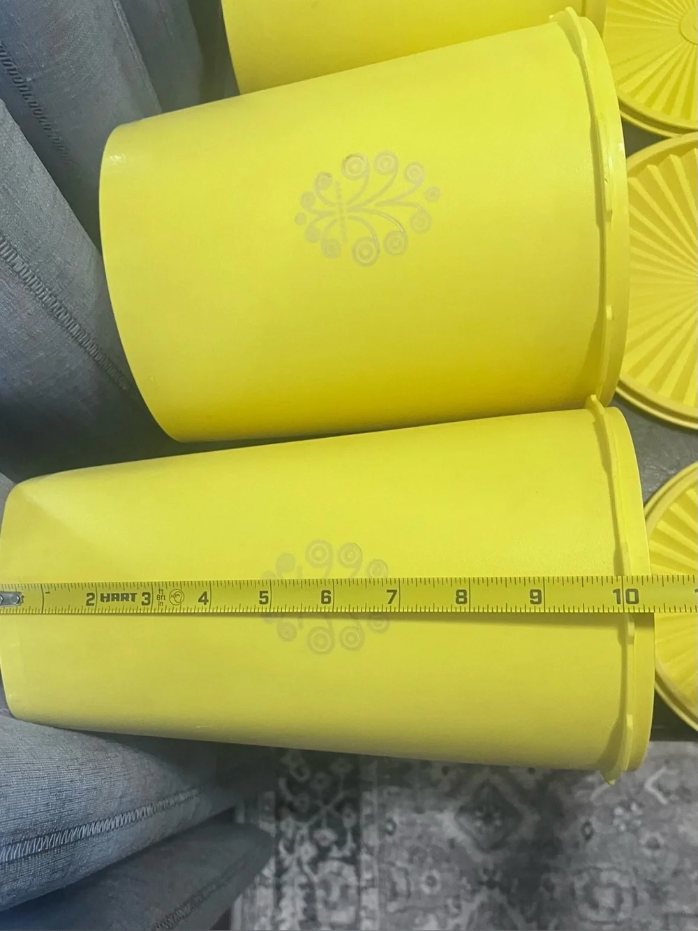 Vintage Tupperware Daffodil Yellow Servalier Canister 5-Piece Nesting Set w/Lids